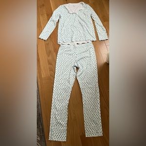 Green Roller Rabbit Heart Pajamas